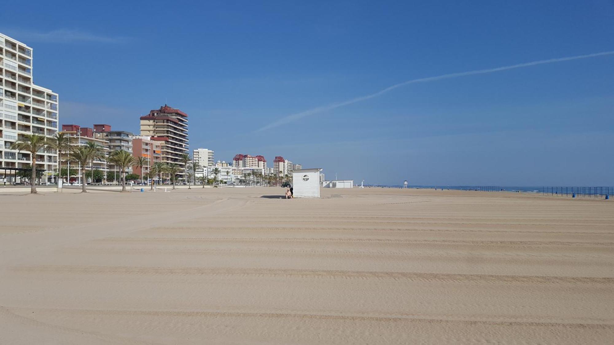 Hola Gandia Apartment Bagian luar foto