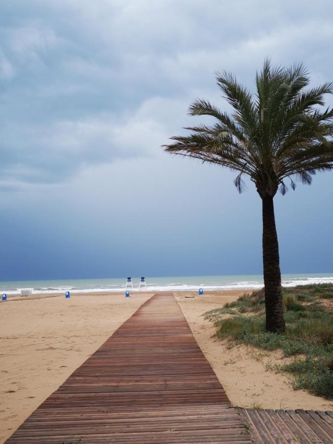 Hola Gandia Apartment Bagian luar foto